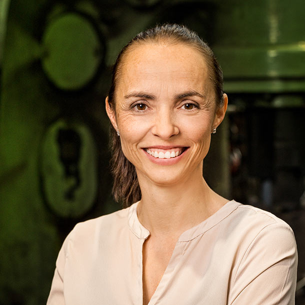 Andrea Jäckel – CEO bei der Hammerschmiede Jäckel Essen GmbH